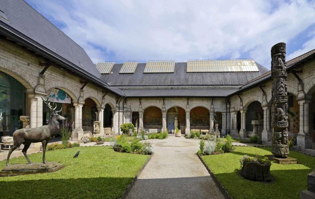 Logis 8 St Front Gite Urbain Périgueux Exterior foto